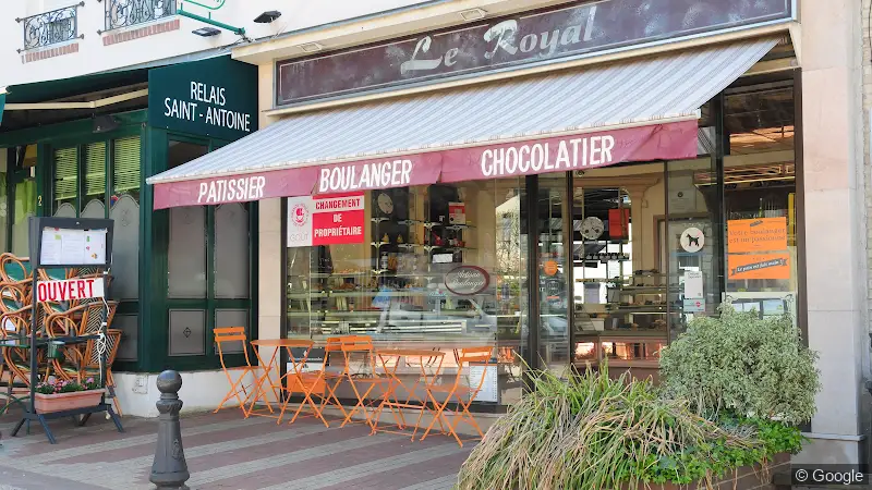 Photo de Aux Délices royales, boulangerie à Rueil-Malmaison