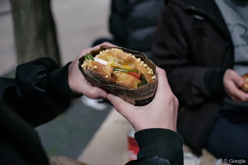 Photo 3 de Boulangerie Artisanale "La Fabrique Pains et Bricoles", boulangerie à Bordeaux
