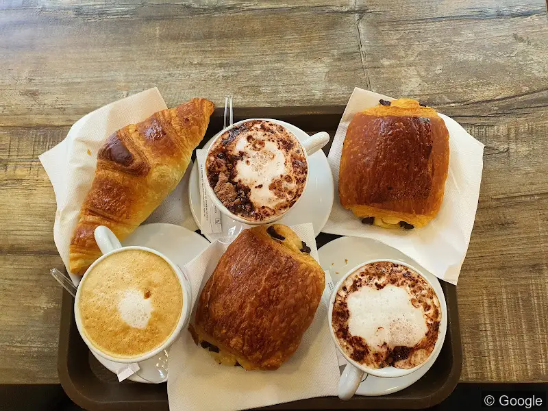 Photo 3 de Boulangerie Maison Lagneb : Mie Et Cie, boulangerie à Saint-Denis