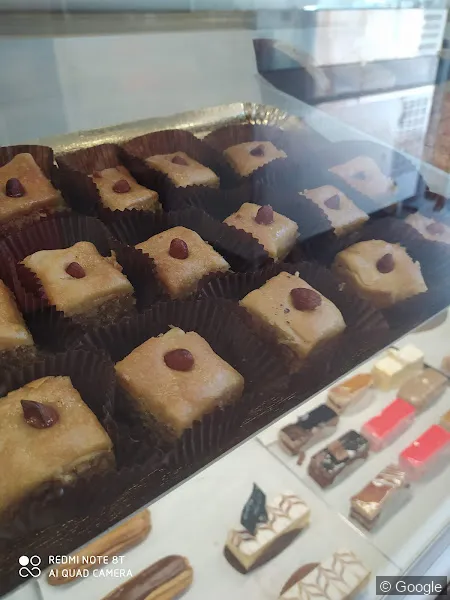 Photo 3 de Boulangerie Pâtisserie "cours lieutaud", boulangerie à Marseille