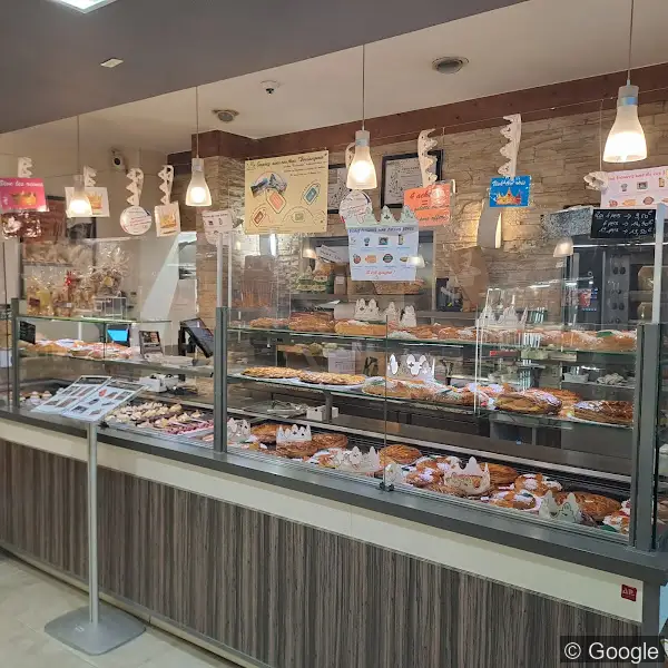 Photo 3 de Boulangerie Pâtisserie "LA CASE AUX PAINS", boulangerie à Nîmes