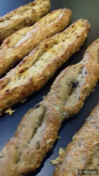 Photo 2 de Boulangerie Pâtisserie Sandwicherie Saladerie "Au Pain Paysan", boulangerie à Nîmes