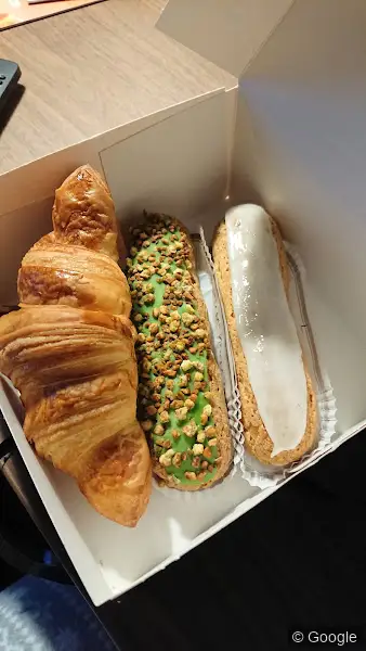 Photo 3 de Boulangerie - Pâtisserie - Viennoiserie - Sandwicherie "L'Art du Pain", boulangerie à Le Mans