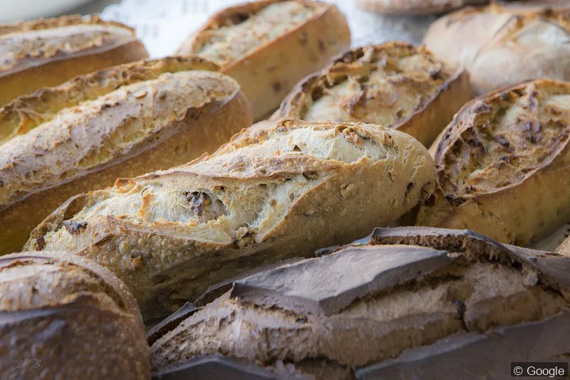 Photo 3 de Boulangerie - Pâtisserie - viennoiserie - Snacking - Salon de consommation "Gustaveur", boulangerie à Dijon