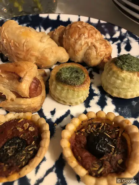 Photo 3 de Gaulupeau Pâtissier Traiteur, boulangerie à Versailles