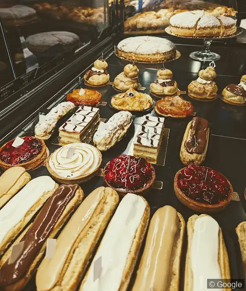 Photo 3 de Les Fournils de France Croix de Chavaux, boulangerie à Montreuil