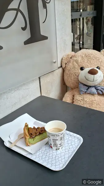 Photo 2 de Maison Kimpe, boulangerie à Courbevoie