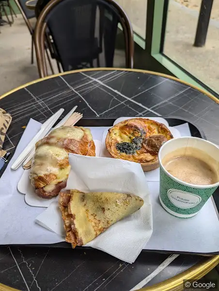 Photo 2 de Pâtisserie Bon Pain, boulangerie à Courbevoie