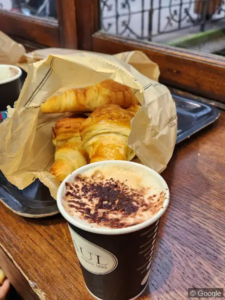 Photo 3 de PAUL, boulangerie à Annecy