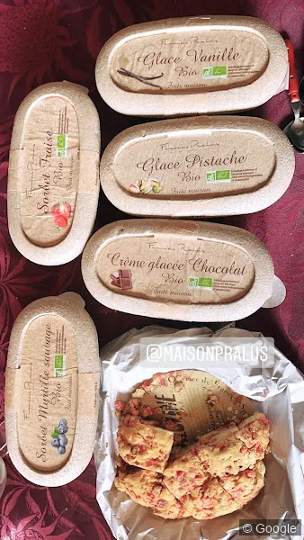 Photo 2 de Pralus : Pâtissier Chocolatier Saint-Étienne, boulangerie à Saint-Étienne